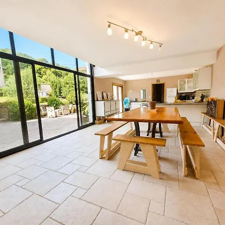 Hébergement de vacances La Maison Des Ecoles *