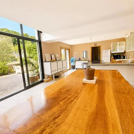 Hébergement de vacances La Maison Des Ecoles *